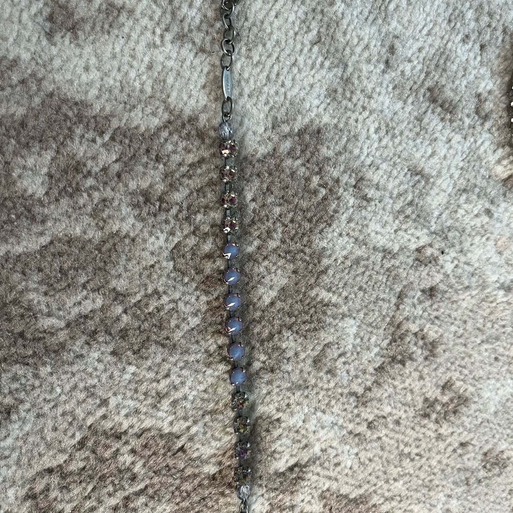 Elegant Silver and Blue Women's bracelet